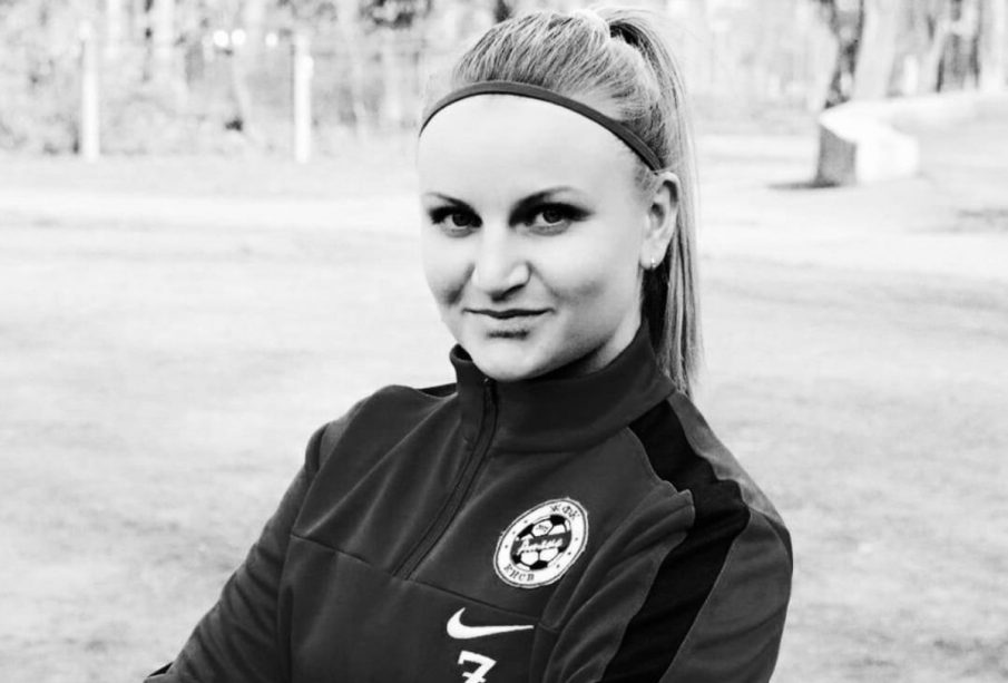 Viktoriya Kotlyarova, futbolista ucraniana
