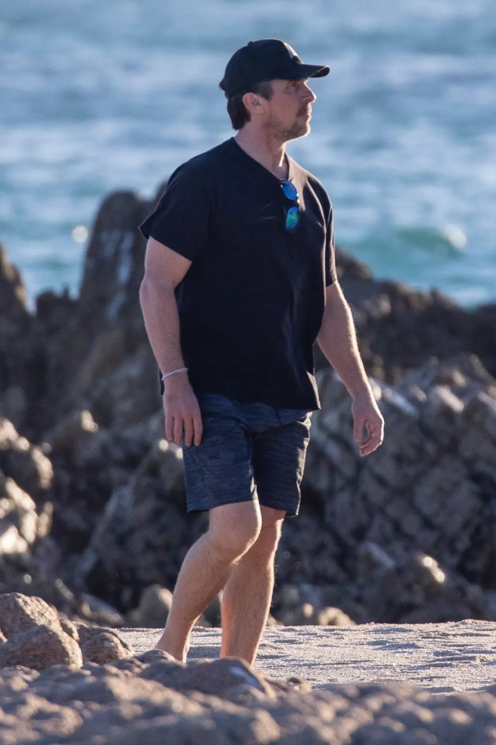 Christian Bale en playas de Los Cabos