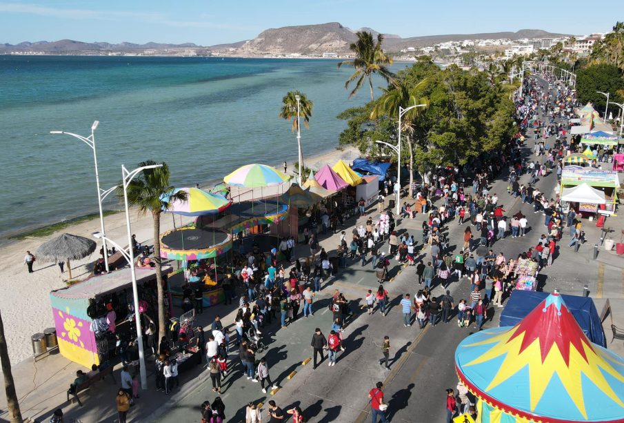 Calles de la Paz viviendo el carnaval