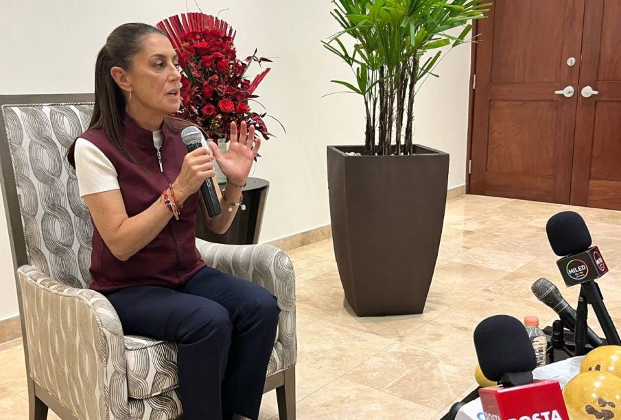 Claudia Sheinbaum en entrevista en Los Cabos