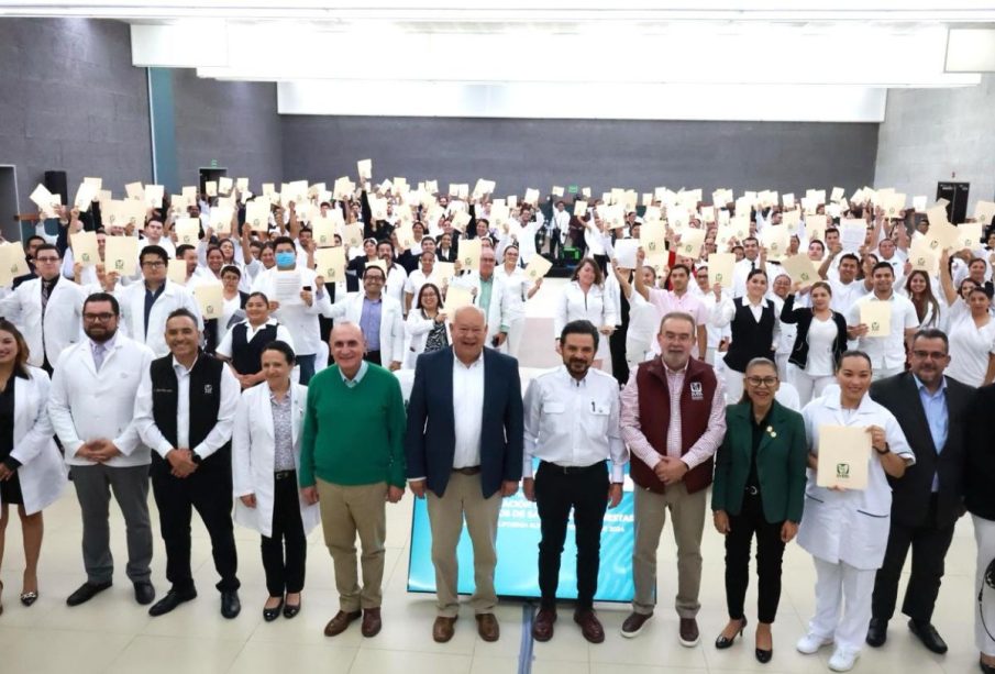 Entrega de bases a personal de salud del IMSS-Bienestar