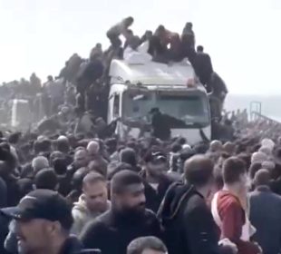 Hamás sobre camión con ayuda humanitaria