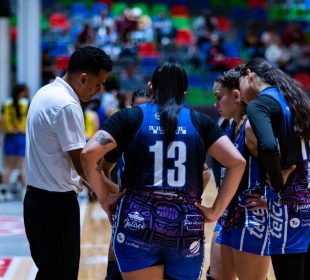 Las Guaycuras en la cancha