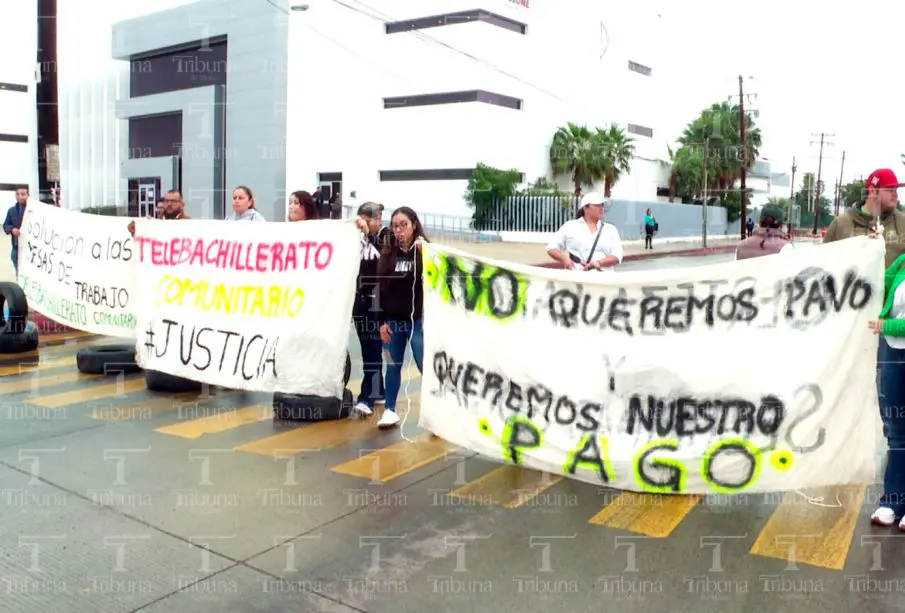 Manifestación de docentes de telebachillerato