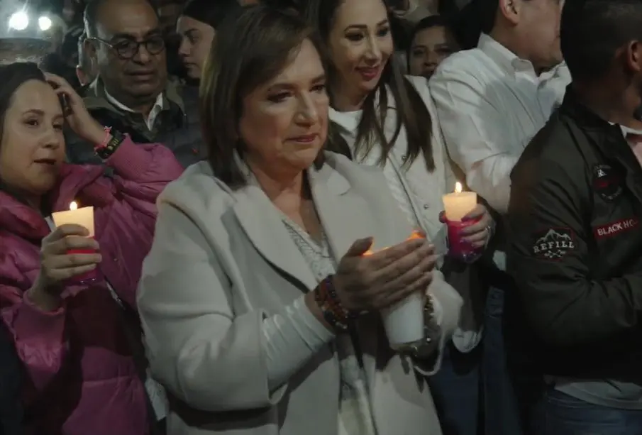 Xóchitl Gálvez inicia campaña electoral con una caminata por las calles de Fresnillo.