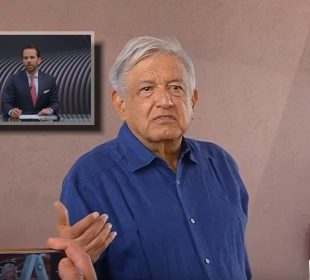 AMLO y Loret de Mola.