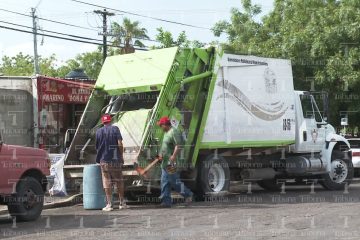 Camión recolector de basura