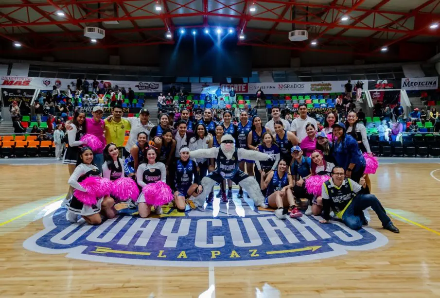 Equipo de Guaycuras La Paz Femenil