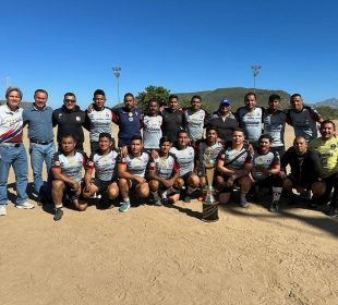 Equipo participante del torneo de Softbol Burocrático de Verano 2024