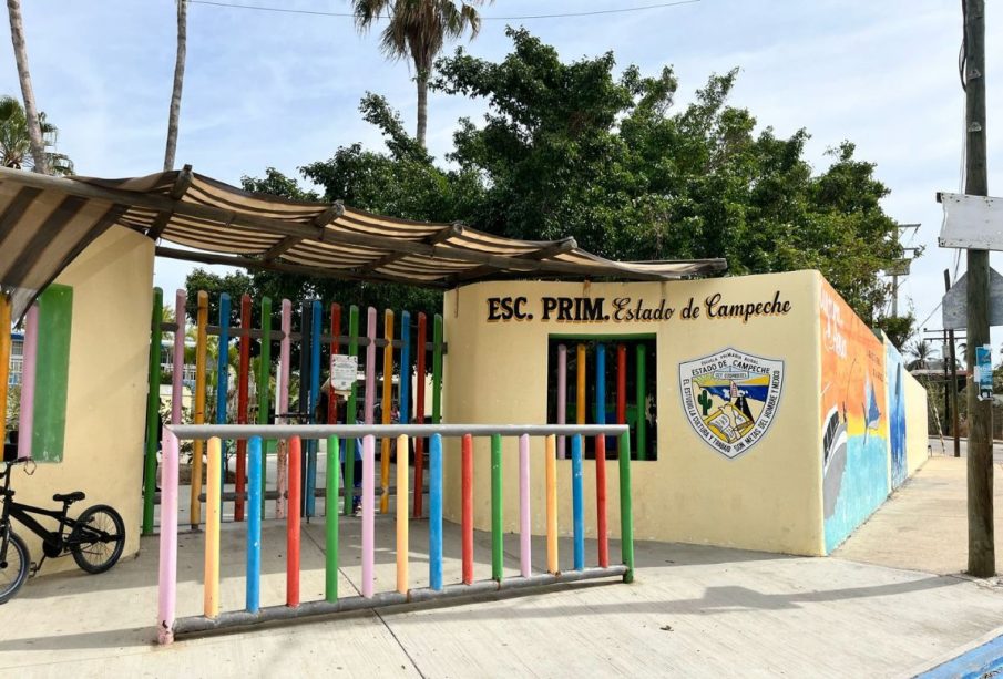 Escuela primaria pública Estado de Campeche