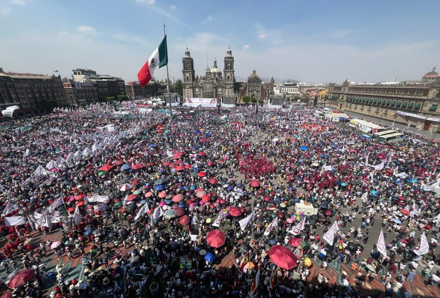 Inicio de campaña de Sheinbaum provoca caos vial en el Centro Histórico de la CDMX