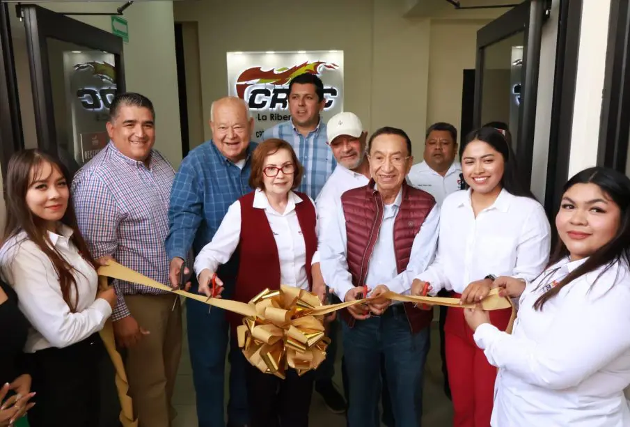 Inauguración de escuela de turismo