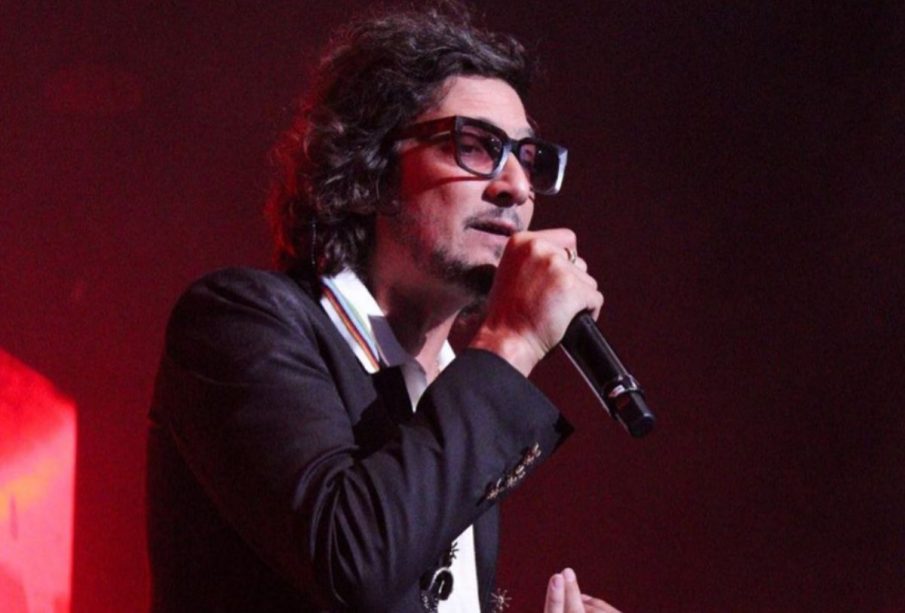 León Larregui