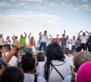 Oscar Leeg con ciudadania en movilización