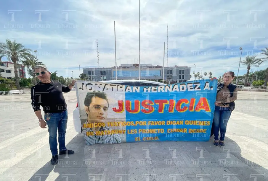 Padres de Jonathan Hernández cerrarán calles de La Paz