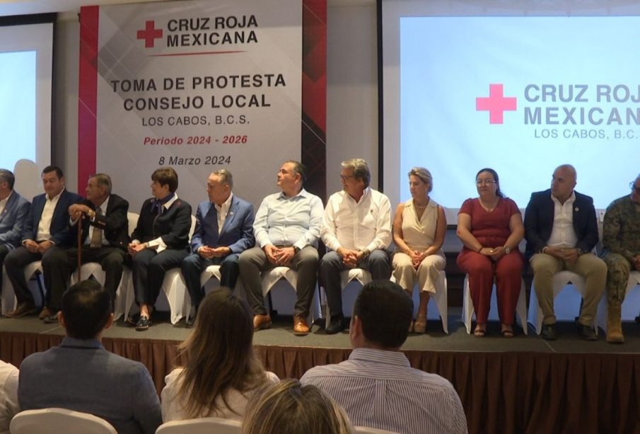 Toma de protesta del Consejo de la Cruz Roja en Los Cabos