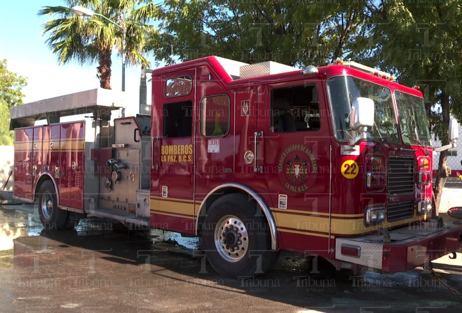 Unidad extintora de Bomberos en La Paz