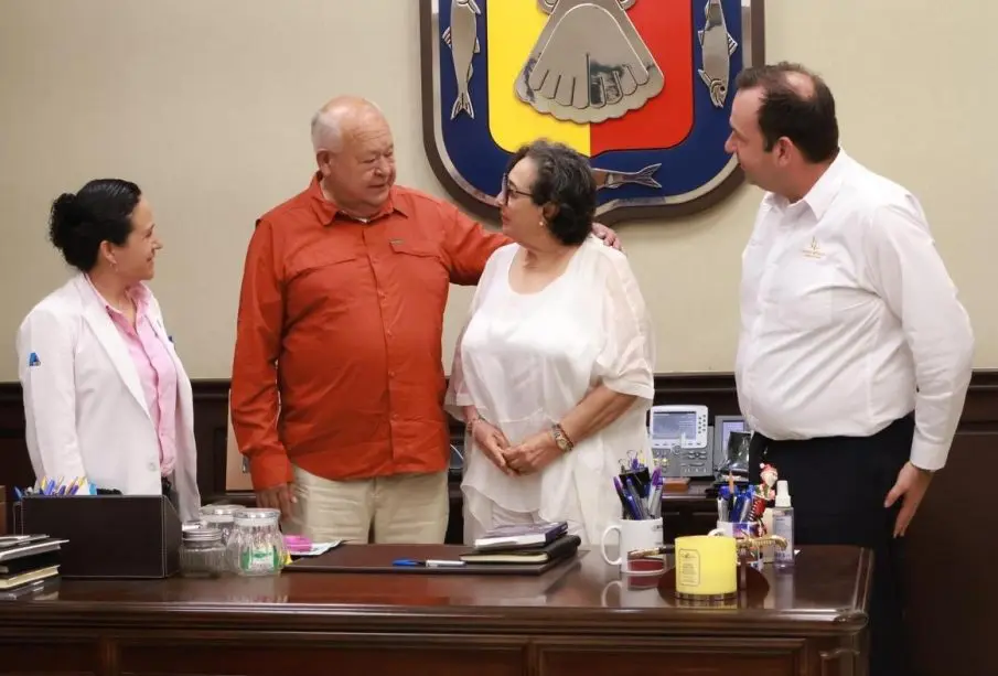 Víctor Castro con inversionistas españoles