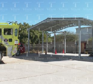 Inauguran taller para reparar unidades de bomberos en La Paz