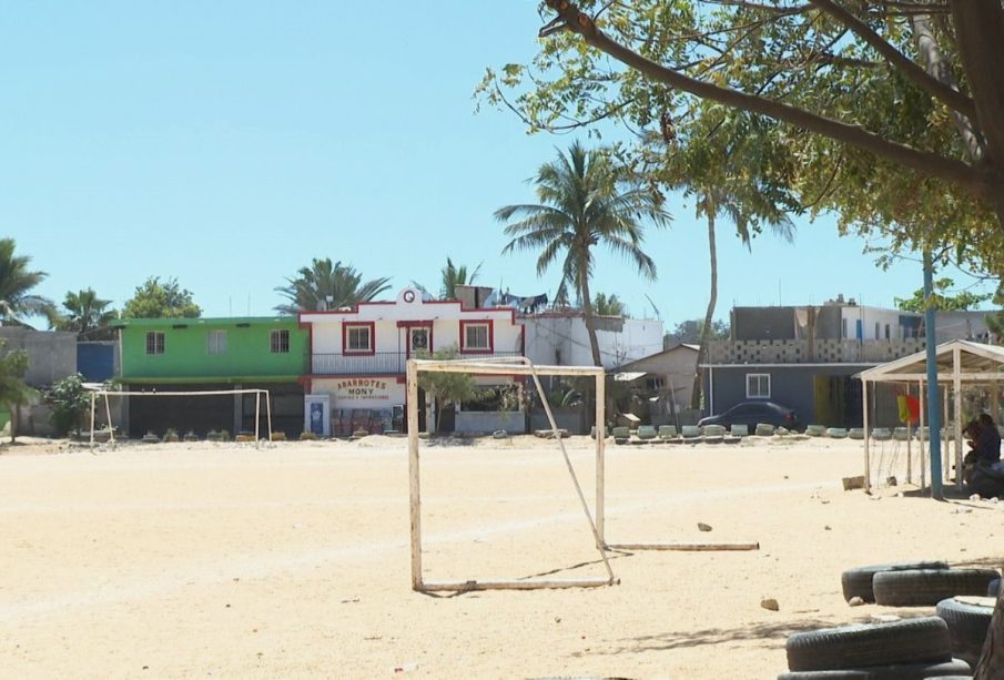 Cancha del bado abandonada