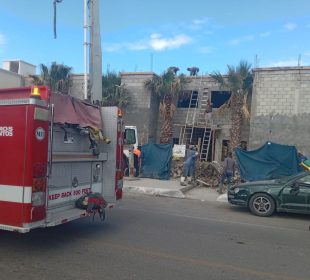 Bomberos en Todos Santos.