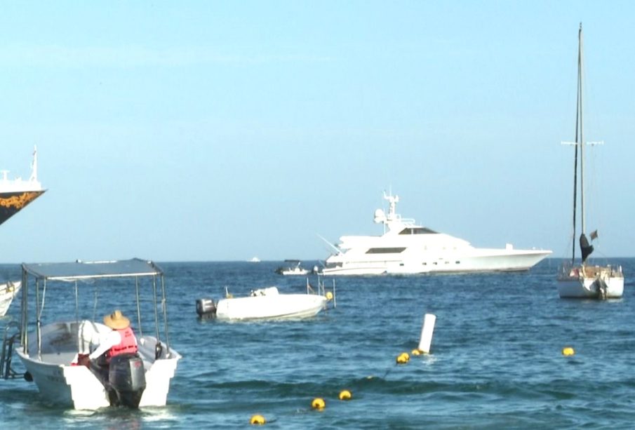 Velero desaparecido en La Paz