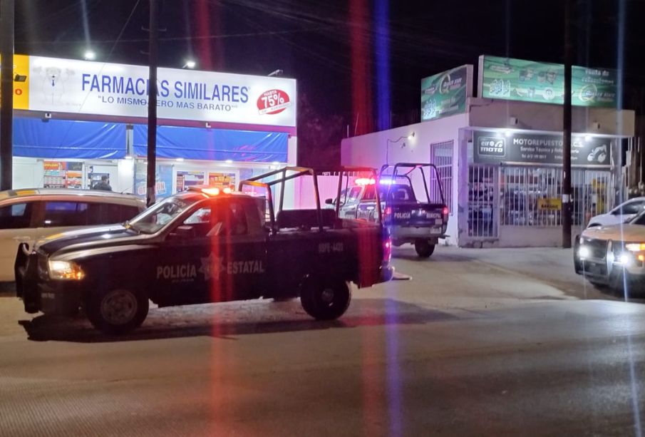 Ladrón encapuchado asalta farmacia en La Paz; logra huir