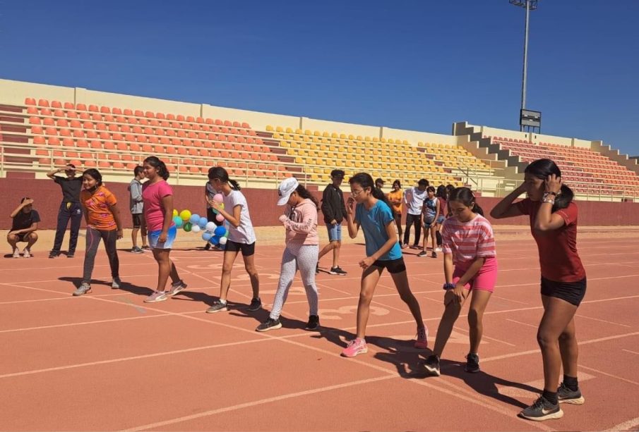 Niñas corriendo