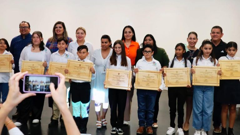 SMDIF participó en Cabildo Infantil de Los Cabos