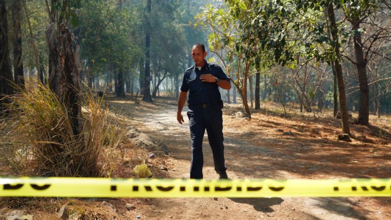 Senderistas atrapados en incendio del cerro de San Juan en Tepic