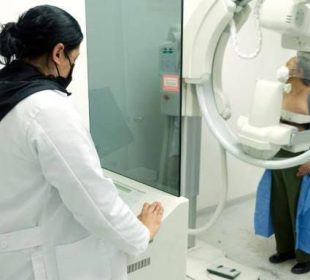 IMSS lanza campaña permanente de detección de cáncer de mama en BCS ante alta incidencia