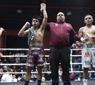 Sudcalifornianos triunfan en velada boxística en La Paz