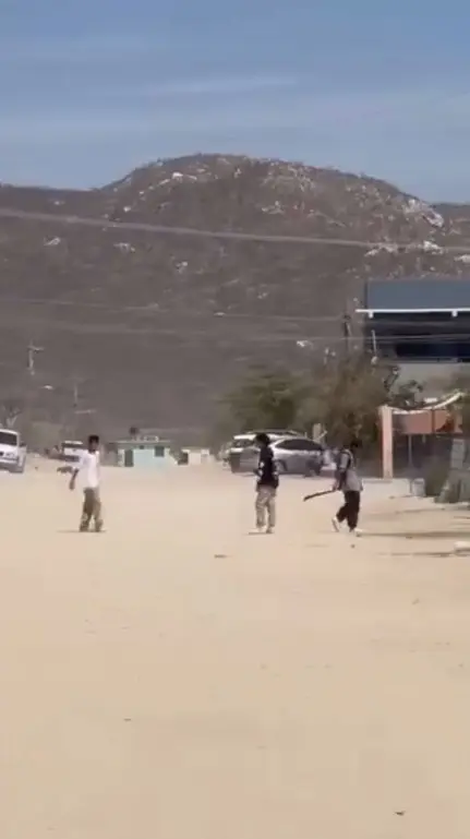 Denuncian peleas constantes y armas en secundaria de Cabo San Lucas