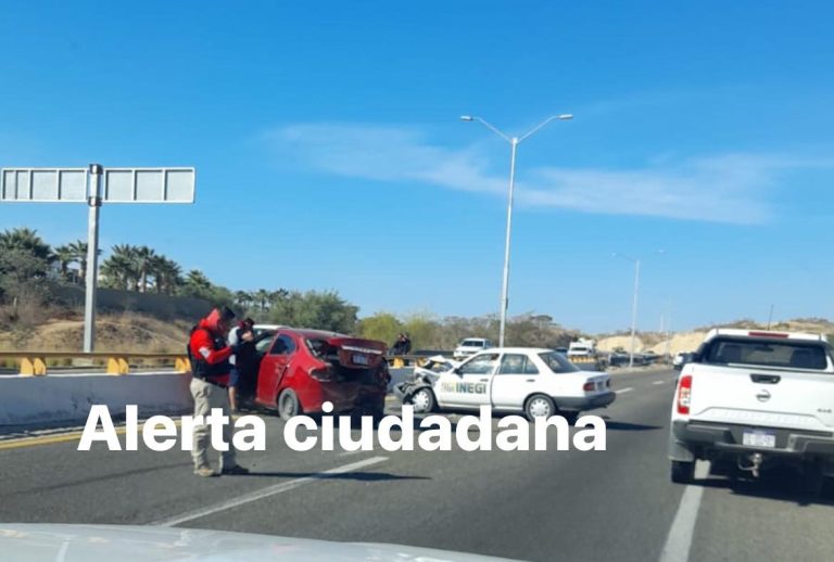 alerta ciudadana sobre choque de vehículos