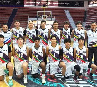 Jugadores de basquetbol en La Paz
