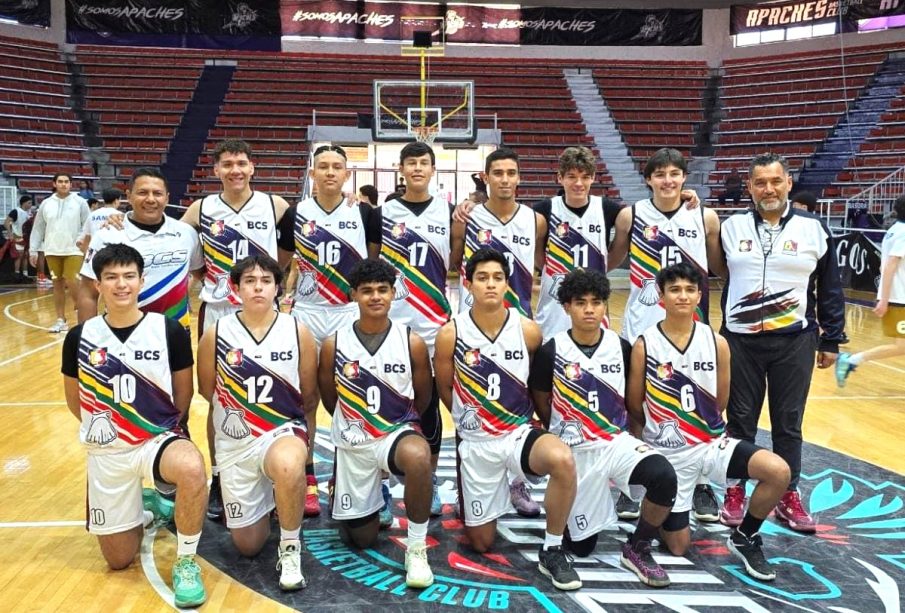 Jugadores de basquetbol en La Paz