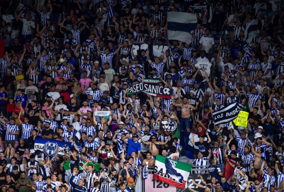 Aficionados de los Rayados del Monterrey