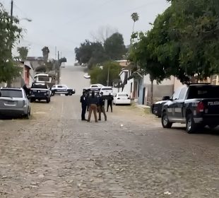 Ataque armado a mando policial municipal en Tijuana