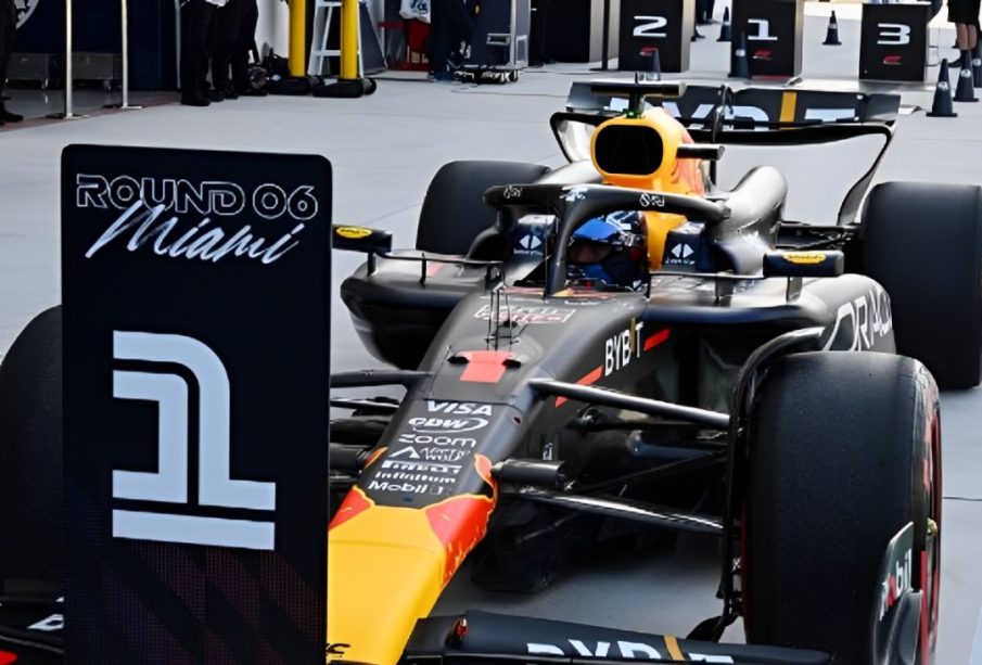 Auto de Max Verstappen de Red Bull Racing