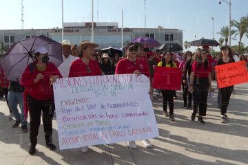 Magisterio de BCS en paro por quinquenios