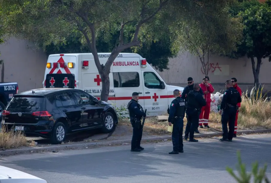 Oficiales investigando asesinato del jefe de la policía en Tijuana