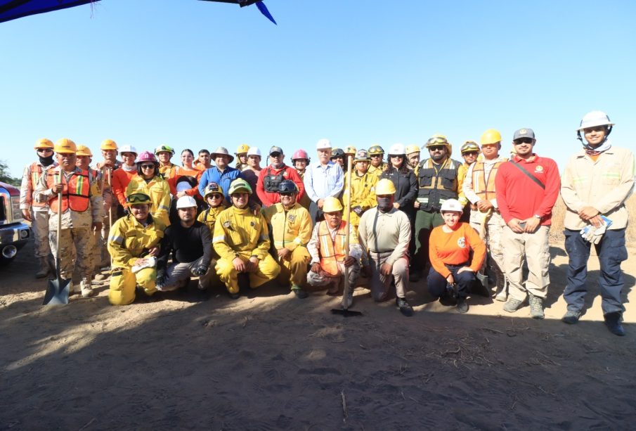 Simulacro de incendios en la UABCS