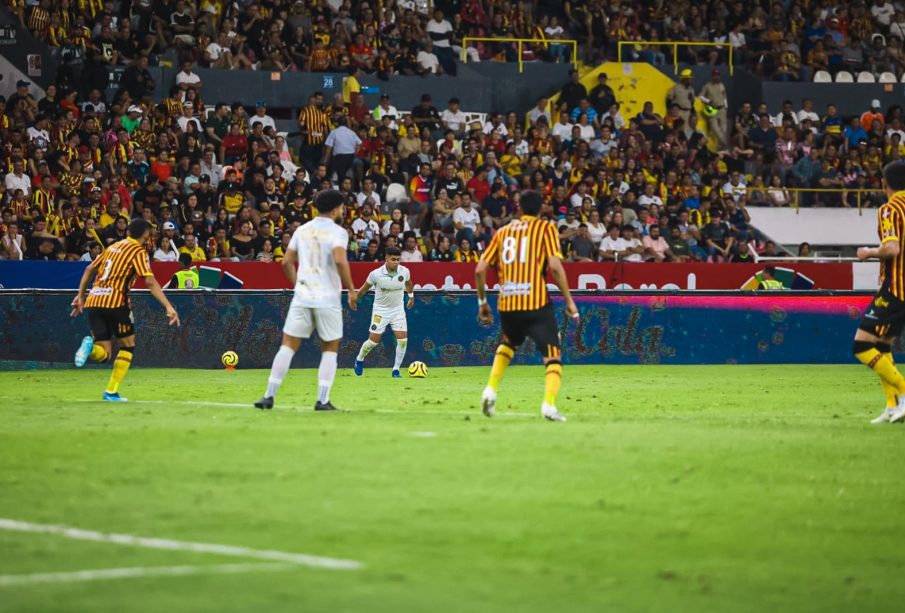 ¡Murió el sueño! Leones Negros derrota a Atlético La Paz en Liga de Expansión