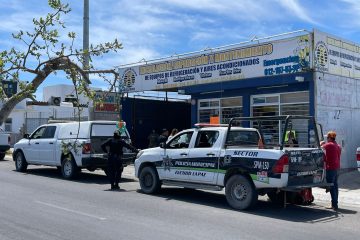 Muere hombre a causa de un infarto afuera de negocio en La Paz