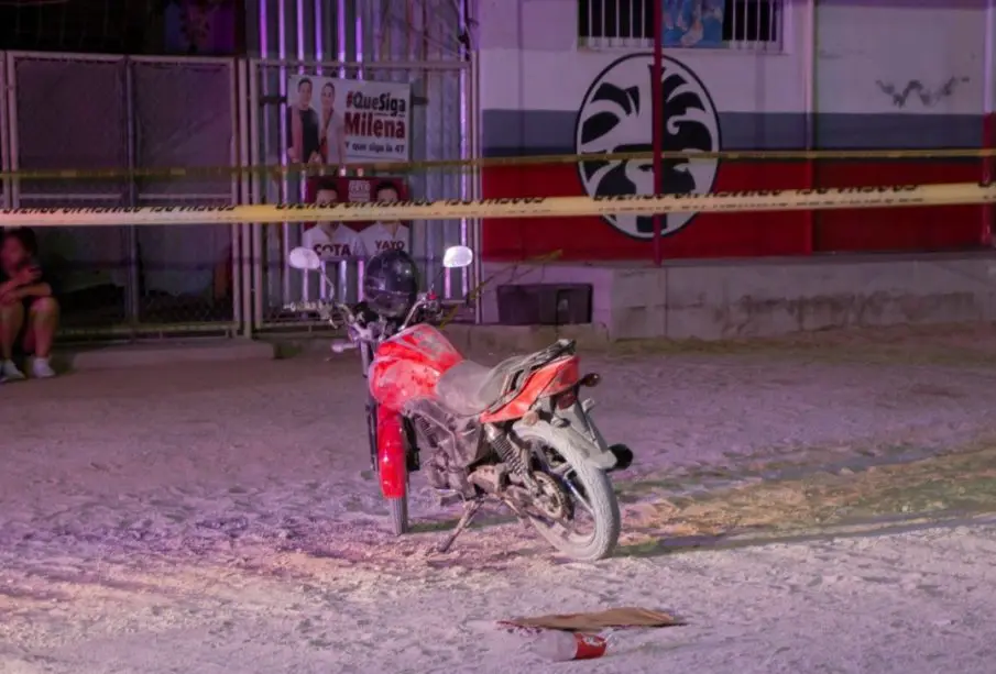 Motociclista atropella a niño de tres años en La Paz