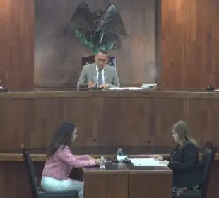 Óscar Leggs pierde batalla legal contra Morena ante Tribunal Electoral