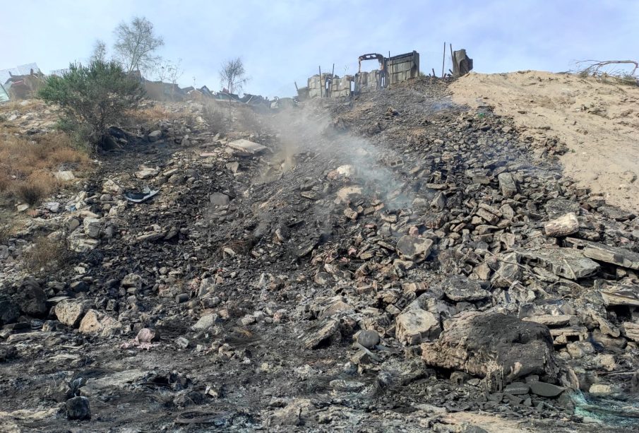 (VIDEO) Gran incendio en yonke de La Paz