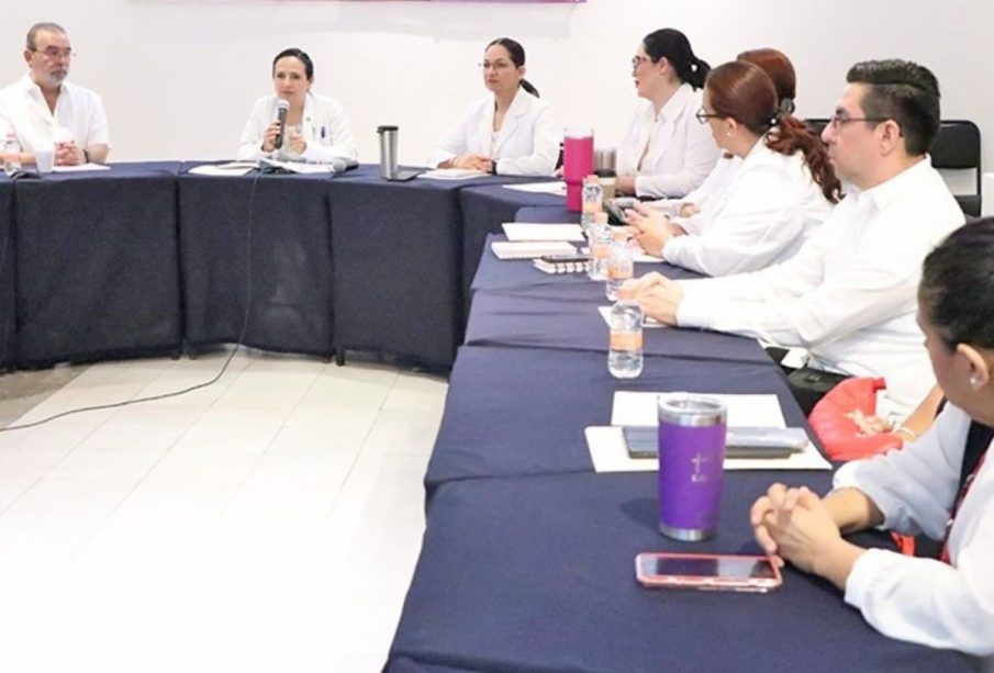 Reunión de autoridades de salud de BCS