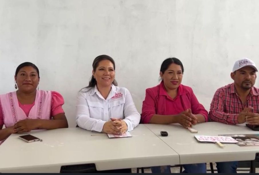 Candidatos de Fuerza x México en rueda de prensa