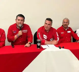 Rueda de prensa del PRI en BCS